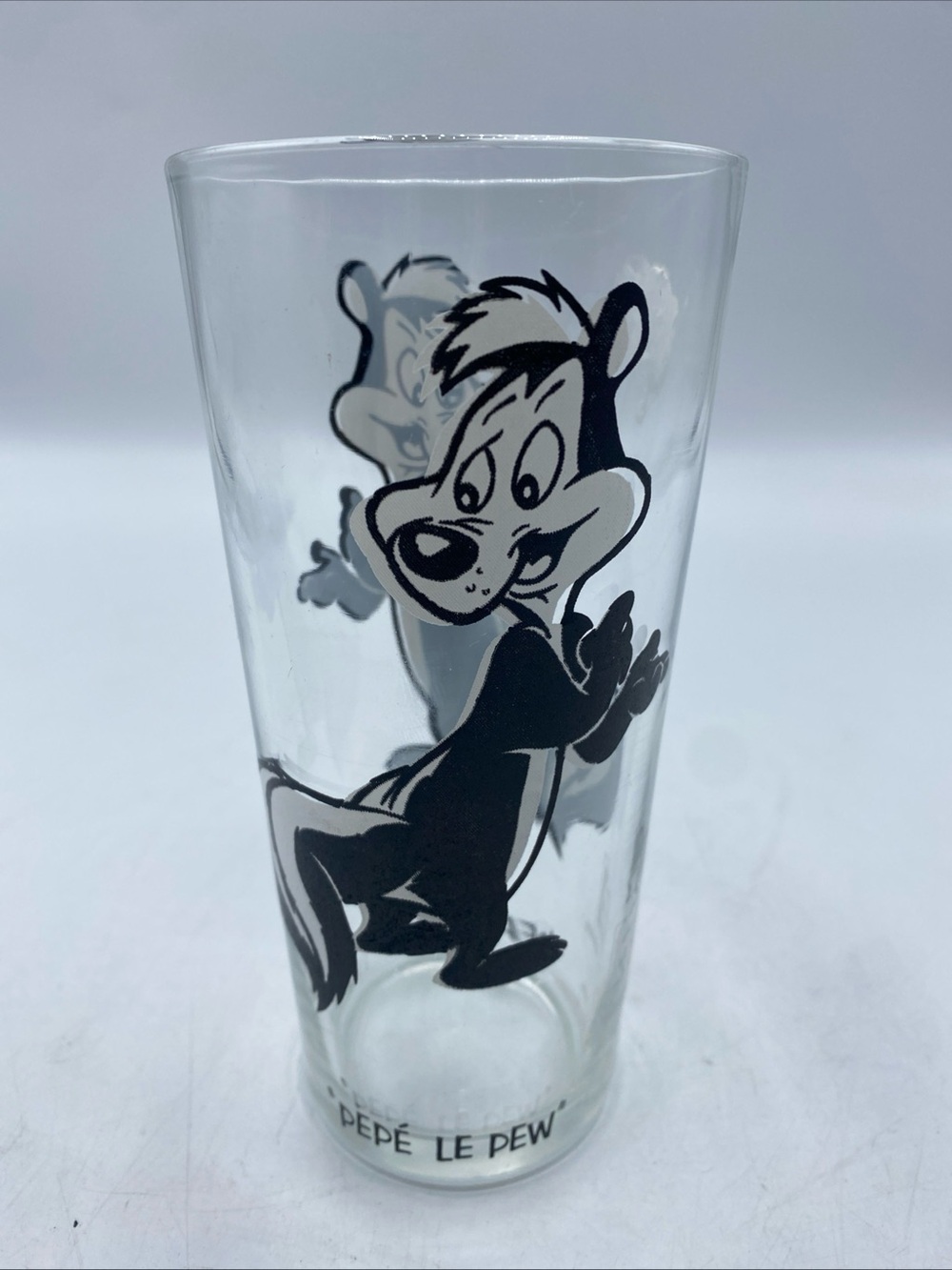 Vintage PEPE LE PEW 1973 Pepsi Collector Series Glass Looney Tunes Warner Bros - Picture 2 of 7